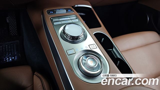Genesis GV70 2.5T Gasoline 2WD 2021 — фото 9