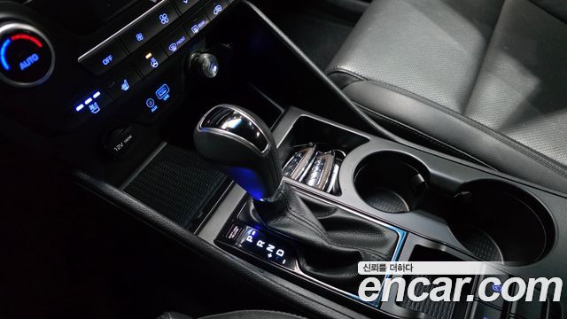 Hyundai Tucson Gasoline 1.6 turbo 2WD Modern 2019 — фото 9