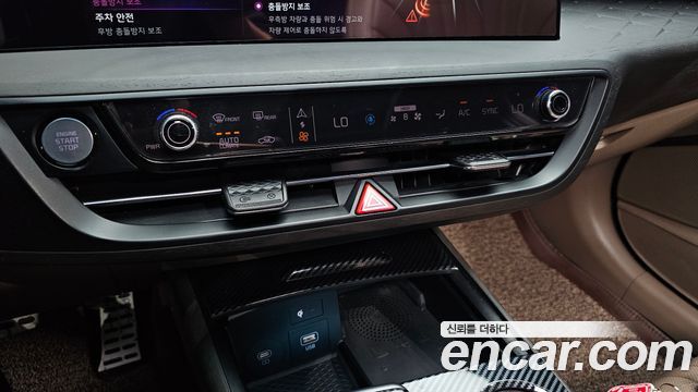 Kia K8 2.5 Gasoline 2WD Signature Special 2023 — фото 31