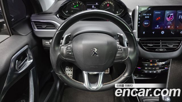 Peugeot 2008 1.6 BlueHDi Feline 2016 — фото 17