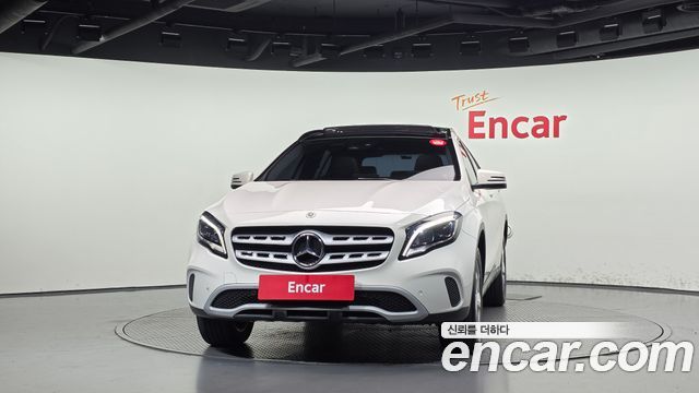 Mercedes-Benz GLA-Class (X156) GLA220 2018 — фото 3