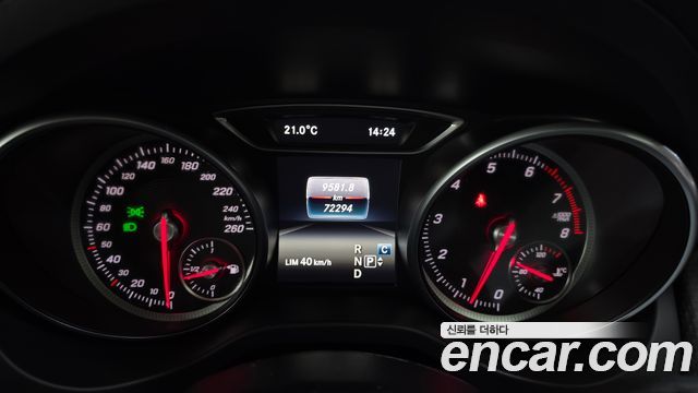 Mercedes-Benz GLA-Class (X156) GLA220 2018 — фото 8
