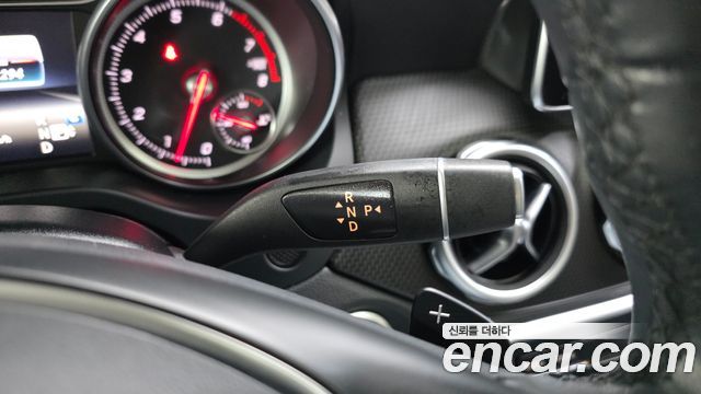 Mercedes-Benz GLA-Class (X156) GLA220 2018 — фото 9