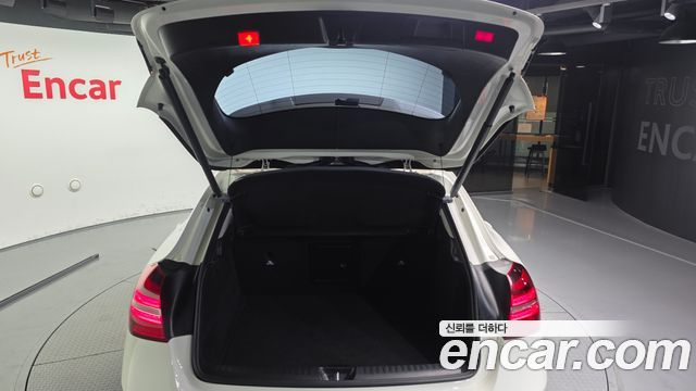 Mercedes-Benz GLA-Class (X156) GLA220 2018 — фото 20