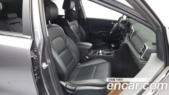 Kia Sportage (IV) Diesel 2WD Prestige 2016 — фото 11