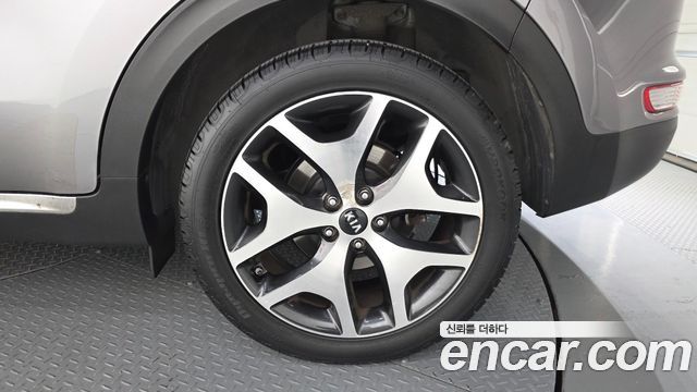 Kia Sportage (IV) Diesel 2WD Prestige 2016 — фото 21