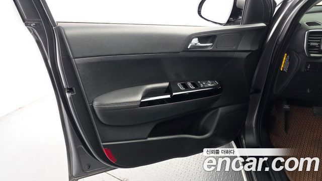 Kia Sportage (IV) Diesel 2WD Prestige 2016 — фото 24