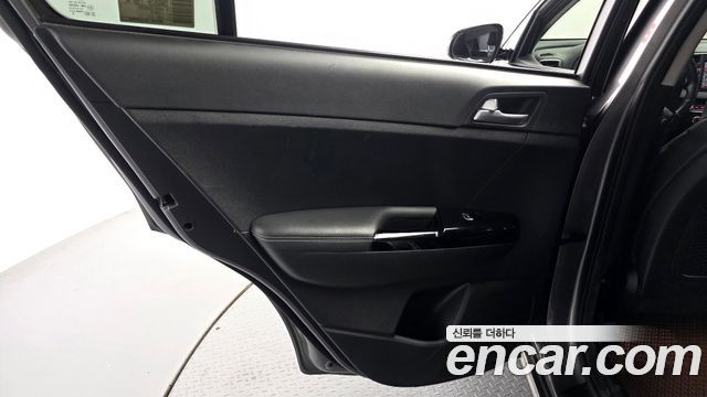 Kia Sportage (IV) Diesel 2WD Prestige 2016 — фото 25