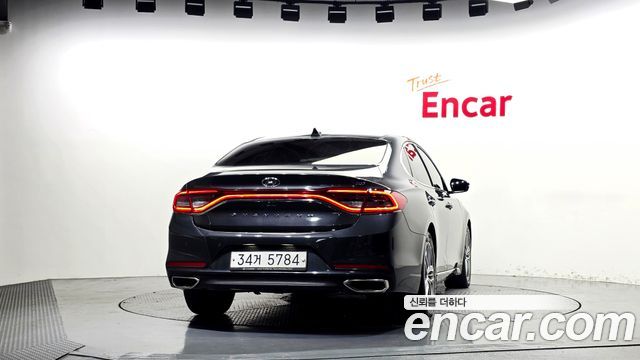 Hyundai Grandeur (IG) 3.0 Modren Basic (Rental car) 2018 — фото 4
