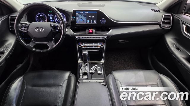 Hyundai Grandeur (IG) 3.0 Modren Basic (Rental car) 2018 — фото 7