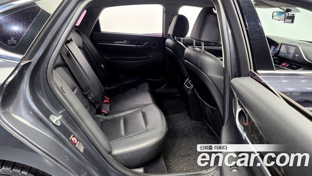 Hyundai Grandeur (IG) 3.0 Modren Basic (Rental car) 2018 — фото 11