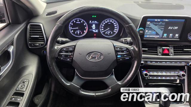 Hyundai Grandeur (IG) 3.0 Modren Basic (Rental car) 2018 — фото 13