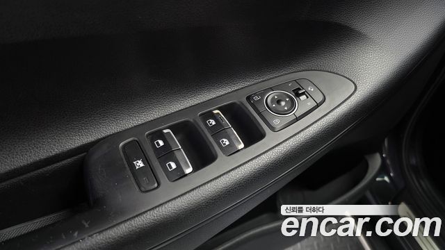 Hyundai Grandeur (IG) 3.0 Modren Basic (Rental car) 2018 — фото 17