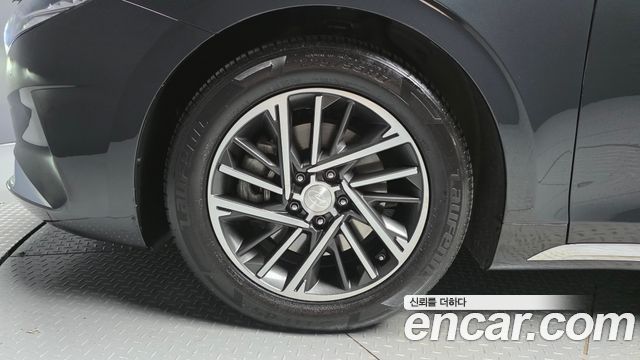 Hyundai Grandeur (IG) 2.5 Premium Choice 2021 — фото 5