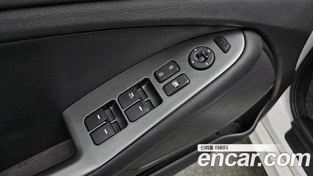 Kia K5 LPI Luxury 2014 — фото 20