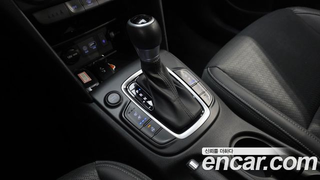 Hyundai Kona 1.6 Turbo 2WD Premium 2018 — фото 9