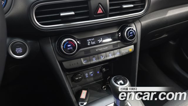 Hyundai Kona 1.6 Turbo 2WD Premium 2018 — фото 17