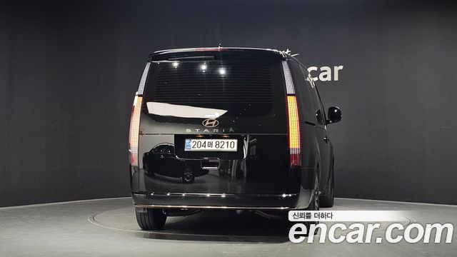 Hyundai Staria HEV 1.6 Lounge 7-Seater Inspiration 2025 — фото 4