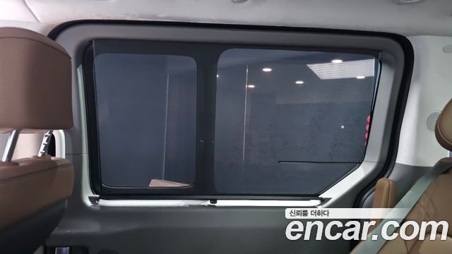 Hyundai Staria HEV 1.6 Lounge 7-Seater Inspiration 2025 — фото 35
