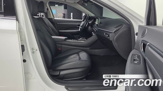 Hyundai Sonata (DN8) 2.0 Premium Plus 2022 — фото 11