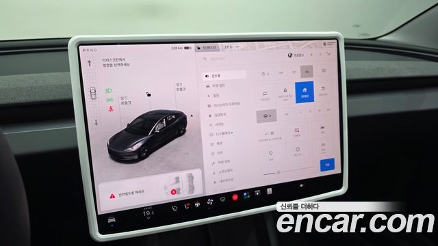 Tesla Model 3 Standard RWD 2026 — фото 31