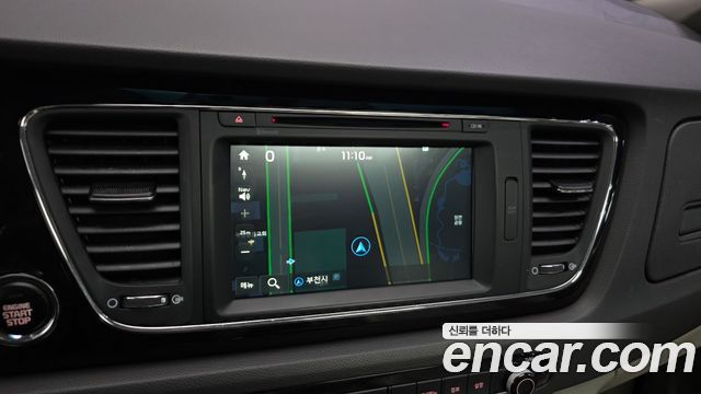 Kia Carnival 9-seater Noblesse 2016 — фото 14