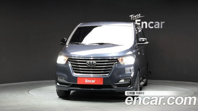 Hyundai Grand Starex Van 3-Seater Smart 2019 — фото 3