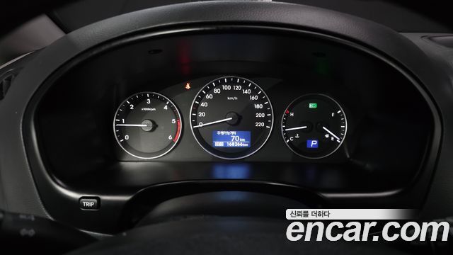 Hyundai Grand Starex Van 3-Seater Smart 2019 — фото 8