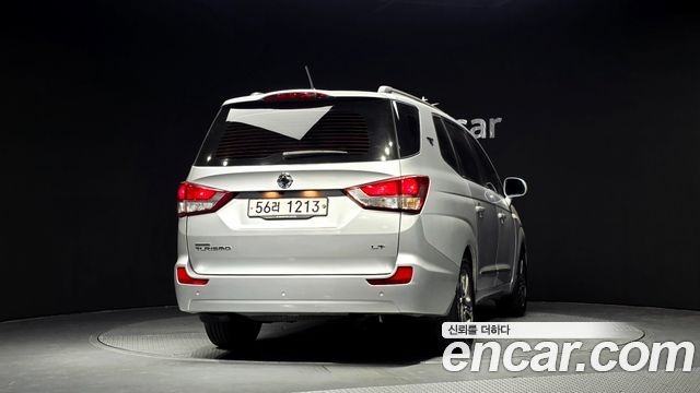 KG Mobility (SsangYong) Korando Turismo 4WD 9-Seater Adventure 60th Edition 2015 — фото 4