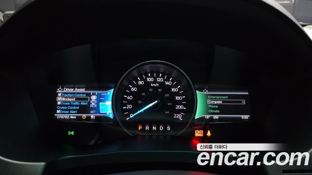 Ford Explorer 2.3 Limited 4WD 5th 2016 — фото 8