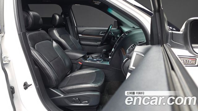 Ford Explorer 2.3 Limited 4WD 5th 2016 — фото 11