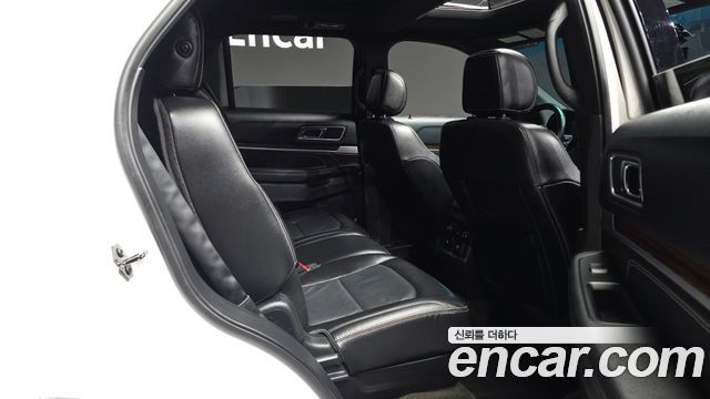 Ford Explorer 2.3 Limited 4WD 5th 2016 — фото 12