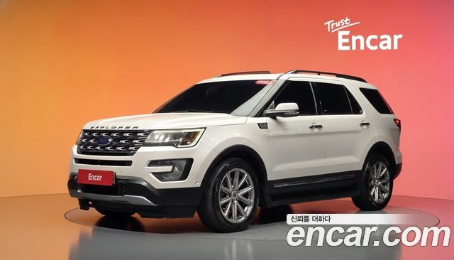 Ford Explorer 2.3 Limited 4WD 5th