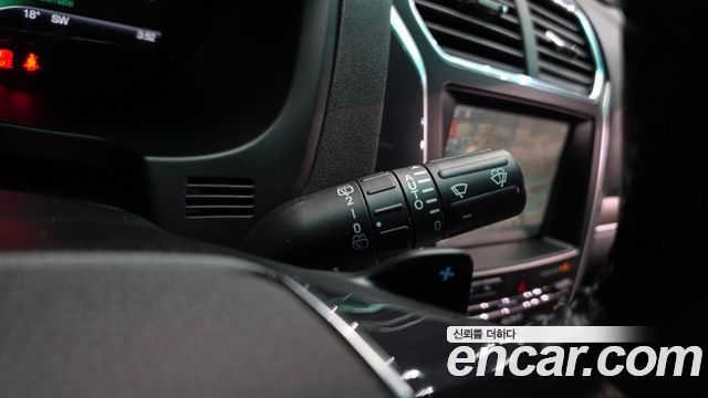 Ford Explorer 2.3 Limited 4WD 5th 2016 — фото 28