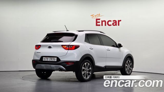 Kia Stonic 1.4 Trendy 2018 — фото 2