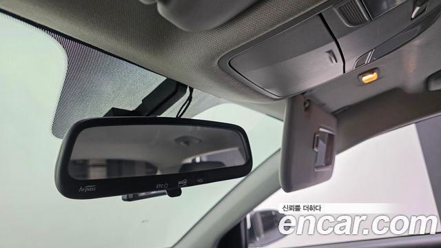 Kia Stonic 1.4 Trendy 2018 — фото 15