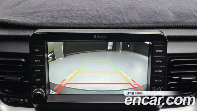 Kia Stonic 1.4 Trendy 2018 — фото 17