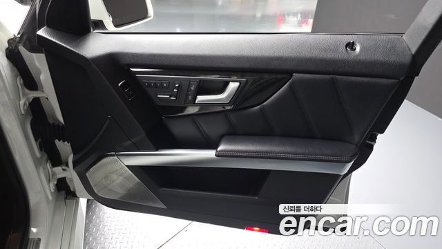 Mercedes-Benz GLK-Class (X204) GLK220 CDI Premium 2013 — фото 24