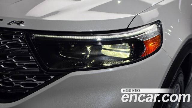 Ford Explorer (VI) 2.3 LimIted 4WD 2020 — фото 22