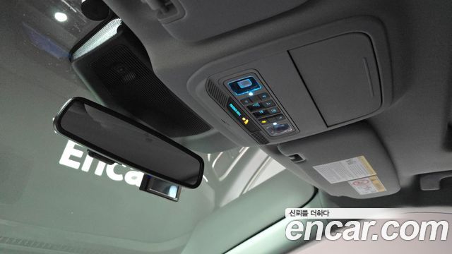 Ford Explorer (VI) 2.3 LimIted 4WD 2020 — фото 28