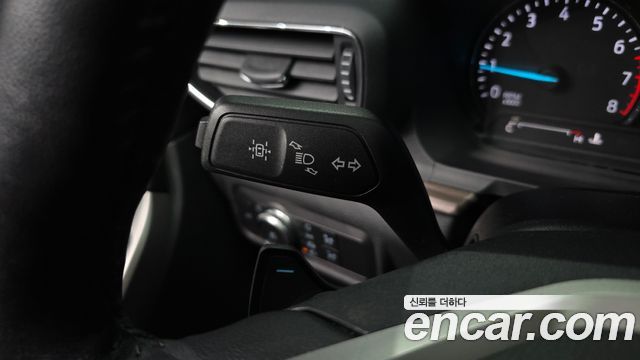 Ford Explorer (VI) 2.3 LimIted 4WD 2020 — фото 31