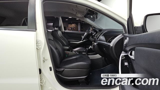 KG Mobility (SsangYong) Korando C 2.2 Extreme 2WD 2017 — фото 11