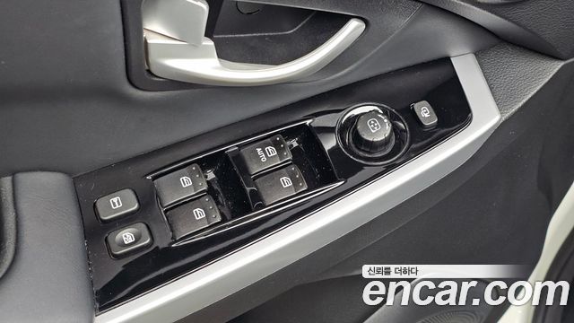 KG Mobility (SsangYong) Korando C 2.2 Extreme 2WD 2017 — фото 13