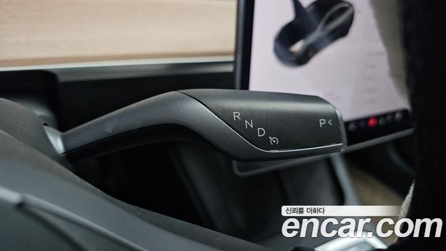 Tesla Model 3 Long Range AWD 2021 — фото 9