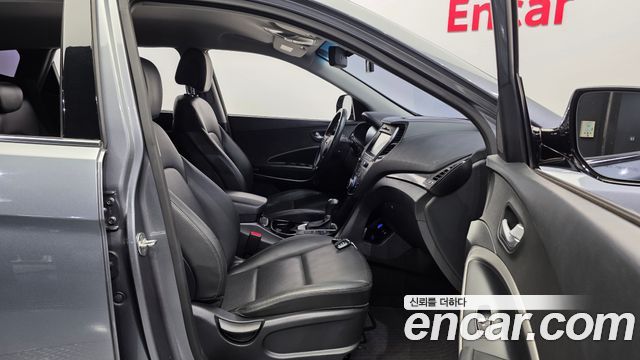 Hyundai Santa Fe The Prime Diesel 2.0 2WD Value Plus 2018 — фото 12