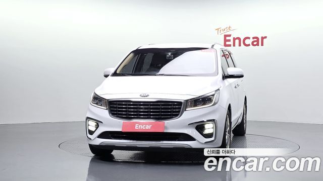 Kia Carnival Gasoline 9-Seater Noblesse Special 2019 — фото 3