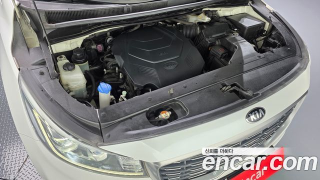 Kia Carnival Gasoline 9-Seater Noblesse Special 2019 — фото 6