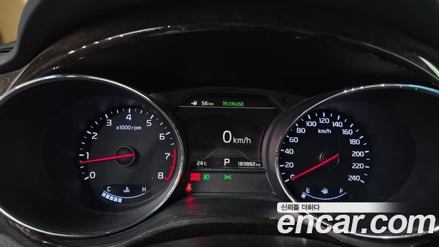 Kia Carnival Gasoline 9-Seater Noblesse Special 2019 — фото 8