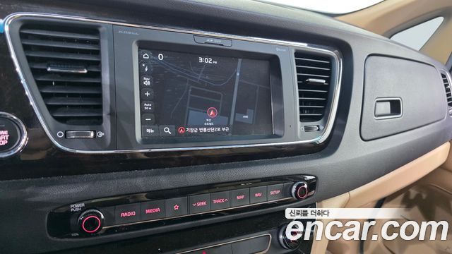 Kia Carnival Gasoline 9-Seater Noblesse Special 2019 — фото 14