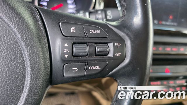 Kia Carnival Gasoline 9-Seater Noblesse Special 2019 — фото 17